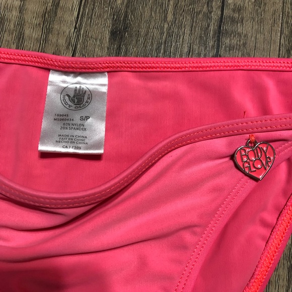 Bundle of 3 bikini bottoms, S/M - Picture 4 of 7